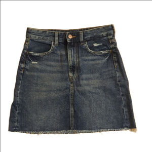H&M &Denim Jean Skirt Frayed Edge Size 4